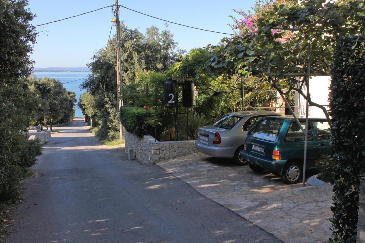 Family Friendly Seaside Apartments Kozino, Zadar - 5749 Petrcane Exterior foto